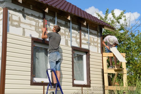 Handyman Siding Repair in Poulsbo