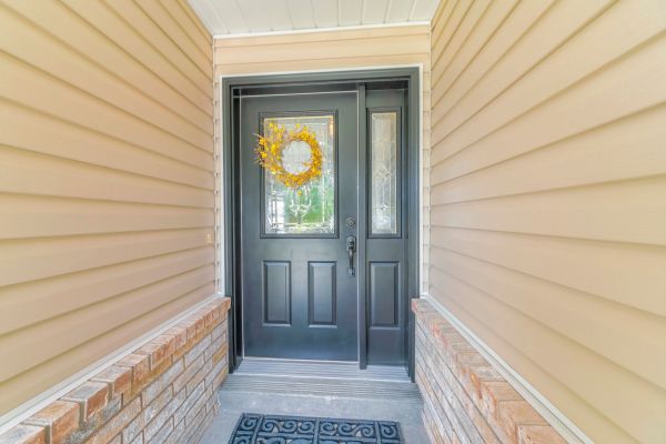 Siding Panel Repair in Poulsbo