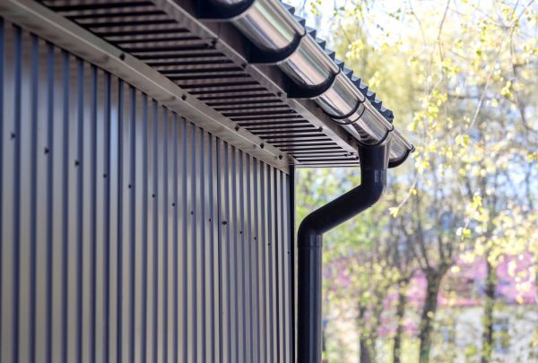 Sheet Metal Siding Repair in Poulsbo